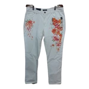 Chaps  White Multi Slimming Fit Denim Size 14